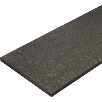 Stopień kamienny granit Black płomieniowany 150x33x2 cm
