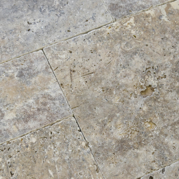 Komplet kamienny trawertyn Grey Ashes delikatnie bębnowany 0,742 m2